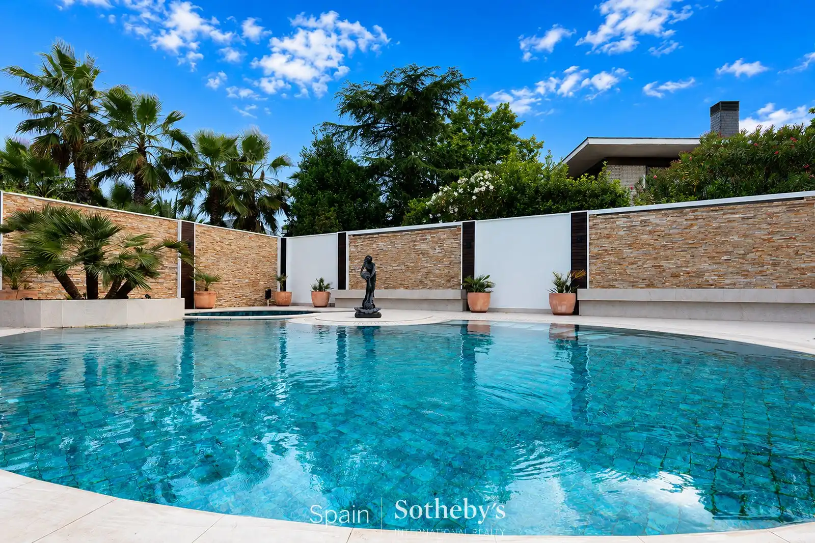 Piscina de Casa o chalet en venta en Pozuelo de Alarcón con Aire acondicionado, Jardín privado y Terraza