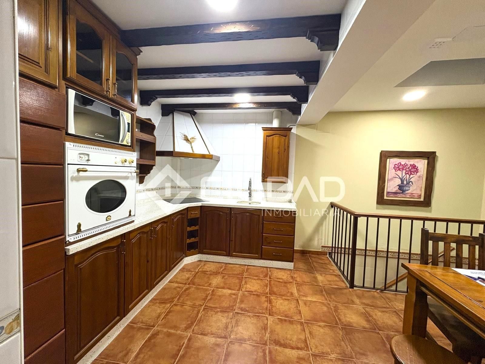 Cuina de Casa adosada en venda en Sanlúcar de Barrameda amb Terrassa