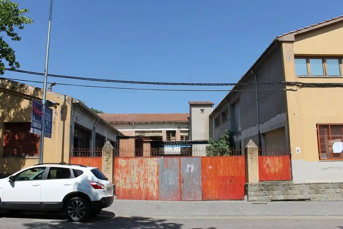 Nau industrial en venda a Olot, imagen 4