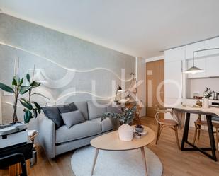 Living room of Apartment to rent in  Madrid Capital  with Air Conditioner, Heating and Furnished
