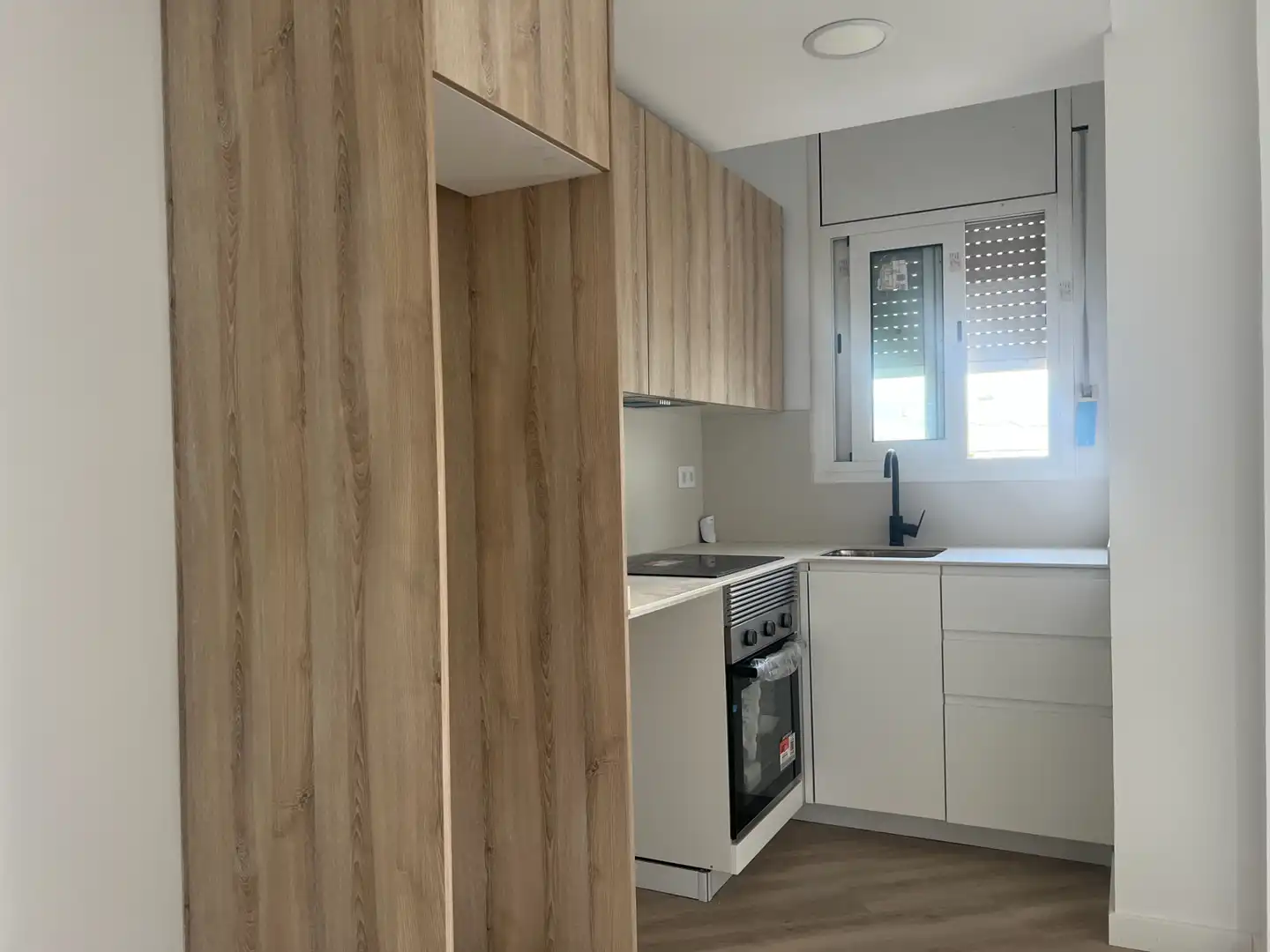 Cocina de Piso de alquiler en Santpedor con Horno, Balcón y Se aceptan mascotas