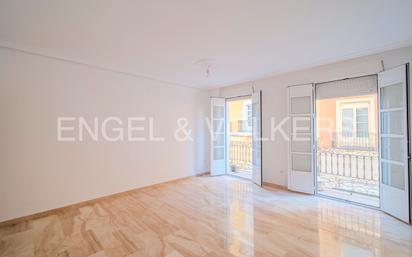 Living room of Flat for sale in Alicante / Alacant  with Air Conditioner and Balcony