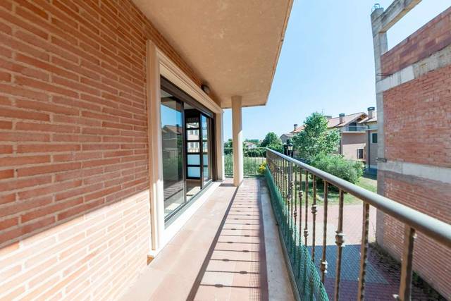 Piso en Venta en Santurde de Rioja