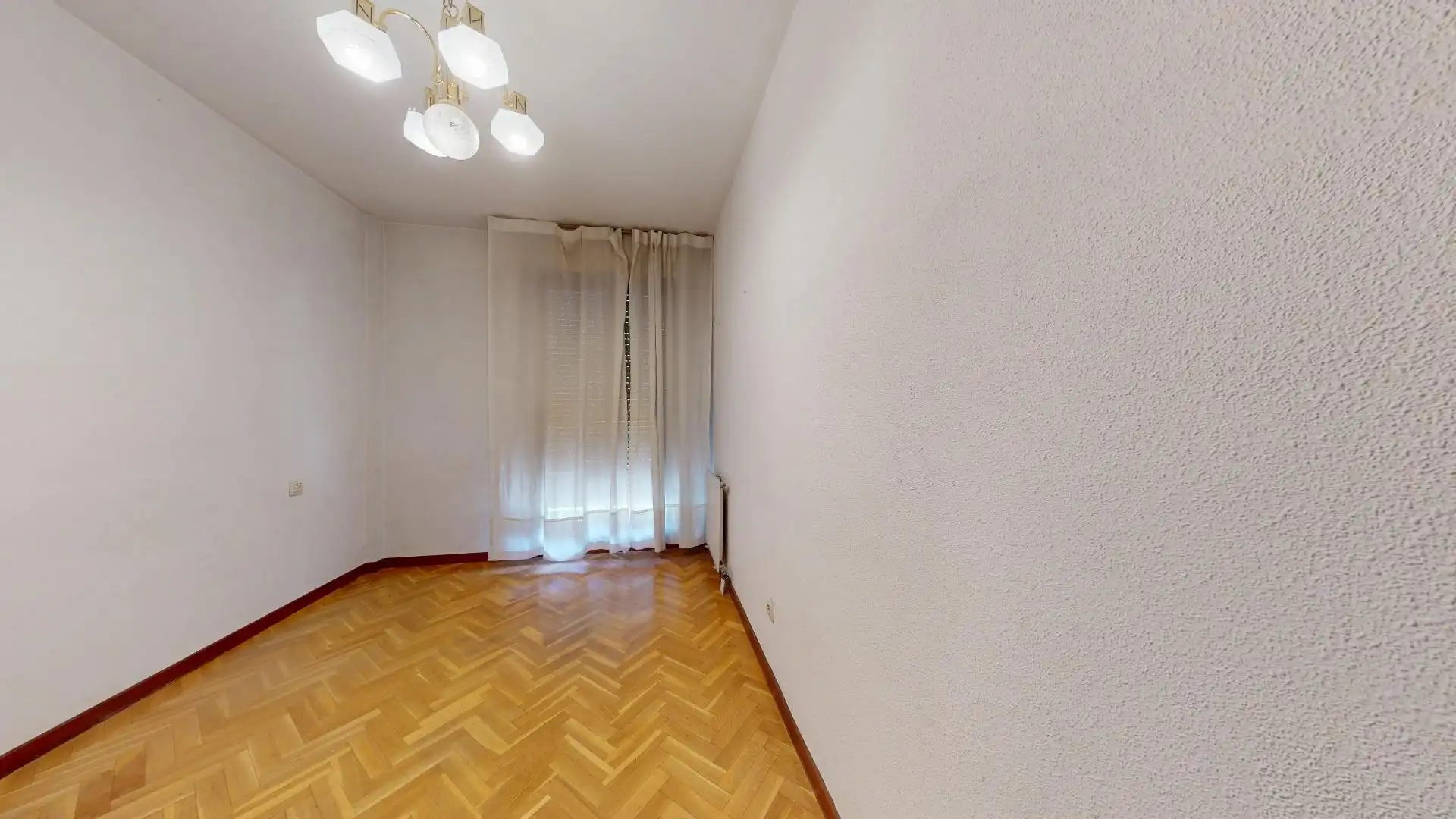 Habitación de Piso en venta en Madrid con Aire acondicionado y Calefacción
