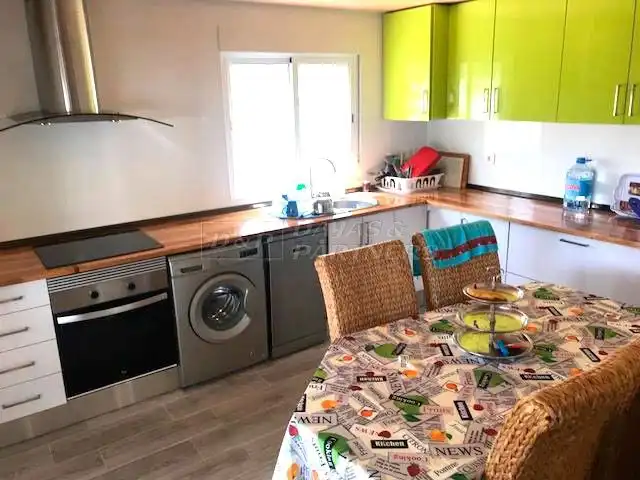 Cocina de Casa o chalet de alquiler en Orihuela con Terraza, Piscina y Amueblado