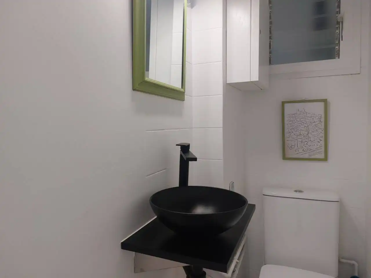 Bathroom of Flat for rent in Vilanova i la Geltrú  with Private garden, Terrace and Furnished