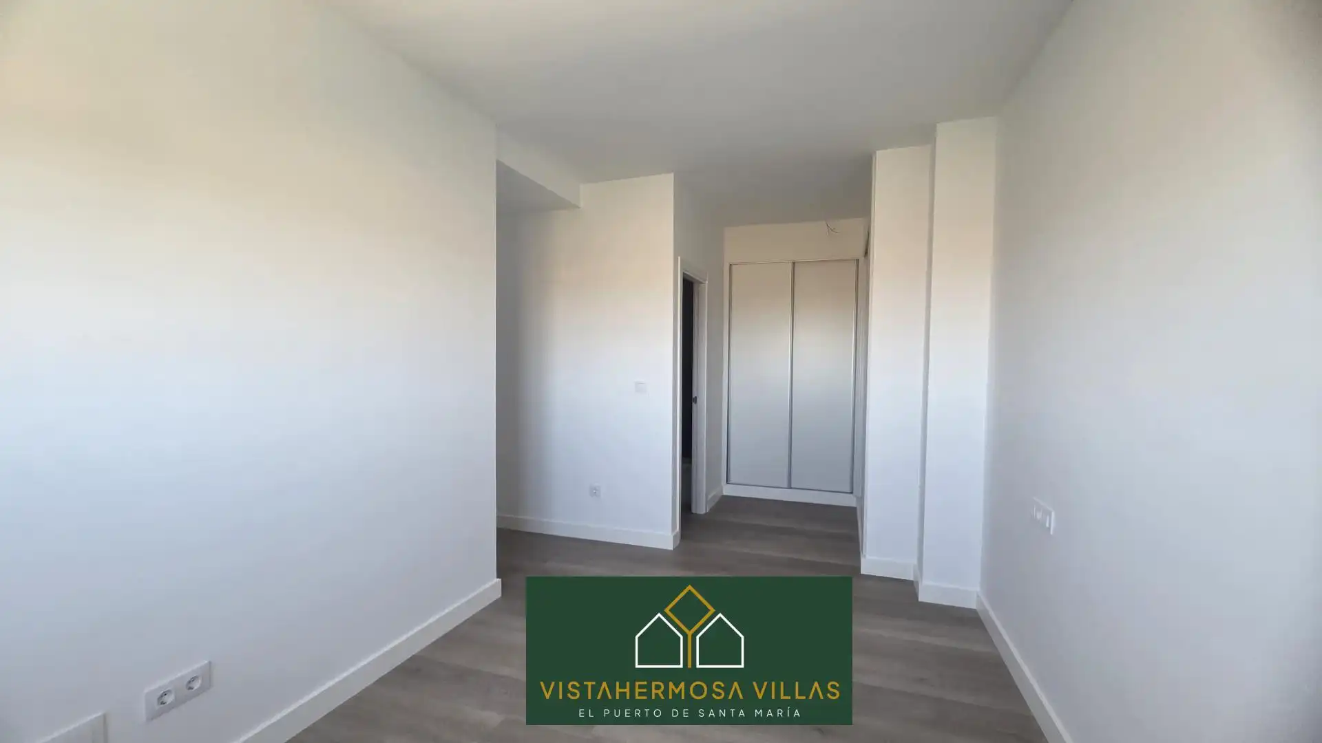 Habitación de Piso en venta en El Puerto de Santa María con Terraza y Piscina comunitaria