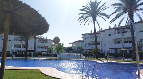Foto 4 de Apartamento en venta en Conjunto Residencial Taymar, La Barrosa, Chiclana de la Frontera
