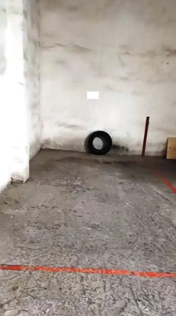 Einzelparkplatz zum Verkauf in Ponent