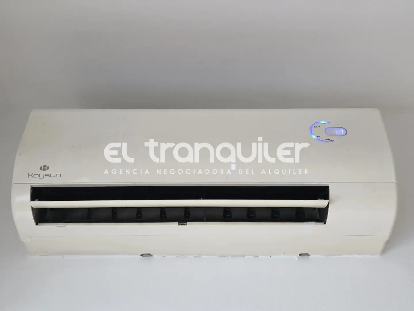 Garden of Study for rent in Madrid  with Air Conditioner, Parquet flooring and Washing machine
