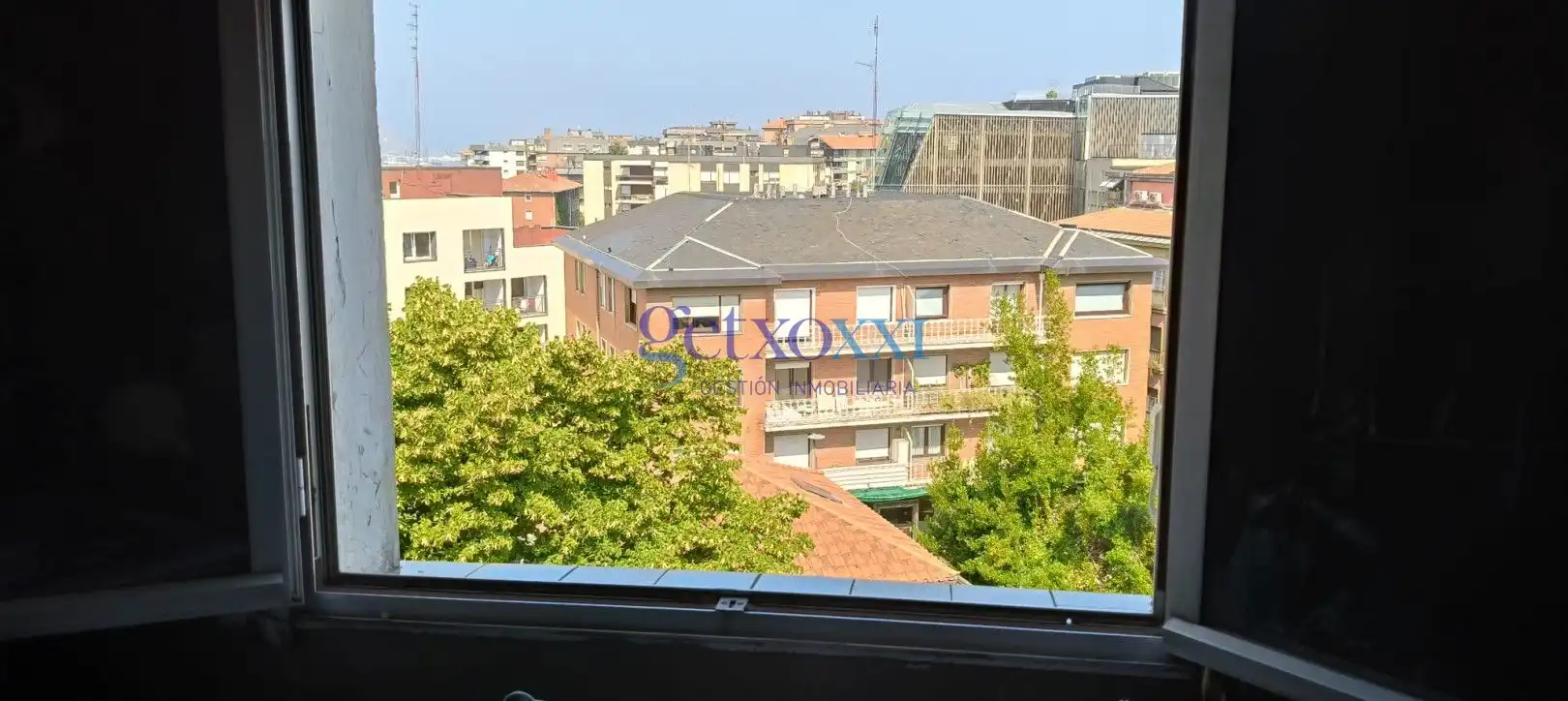 Vista exterior de Piso en venta en Getxo 