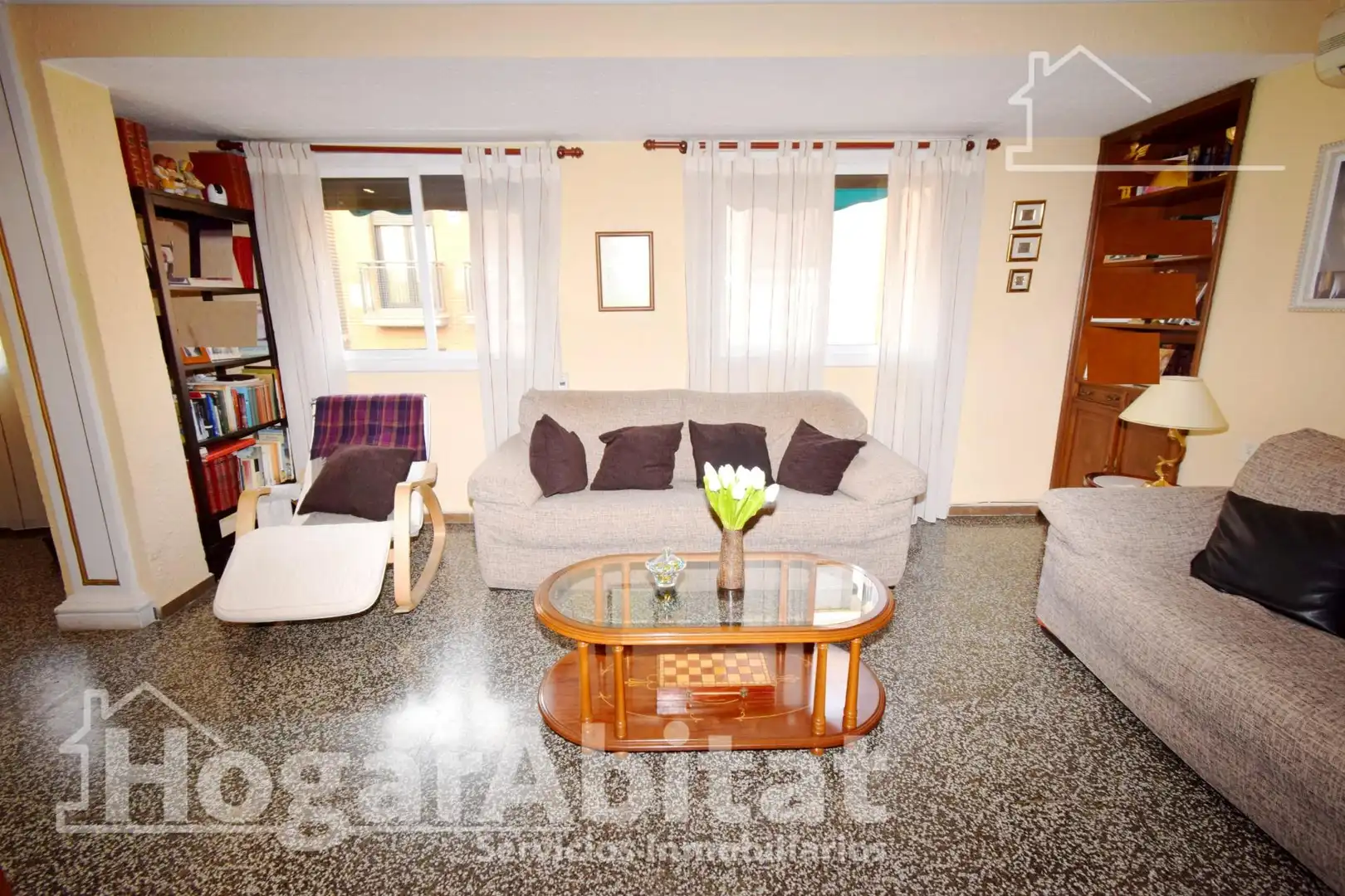 Sala d'estar de Pis en venda en Torrent amb Aire condicionat, Calefacció i Balcó