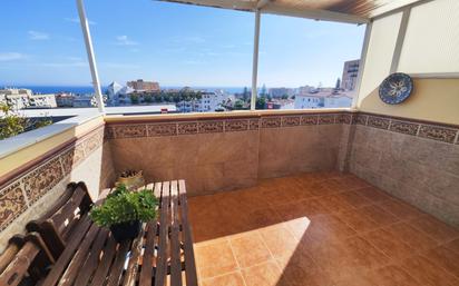 Vista exterior de Dúplex en venda en Torremolinos amb Aire condicionat, Terrassa i Piscina comunitària