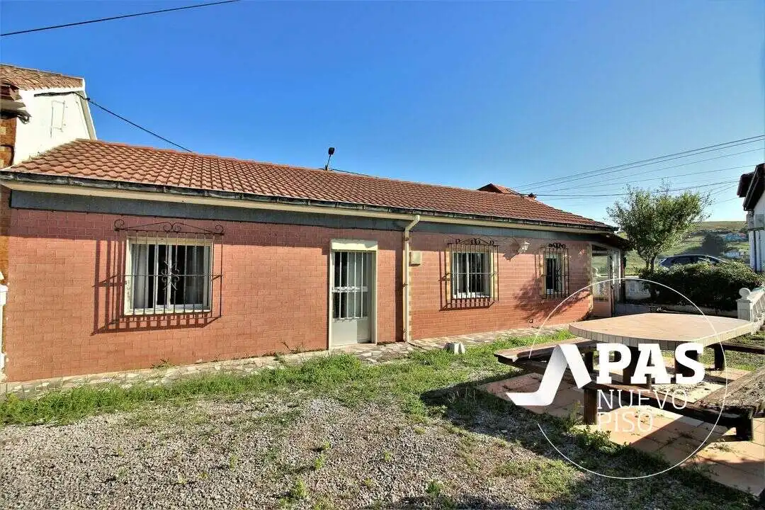 Exterior view of Houses for sale in Miengo  with Heating, Private garden and Storage room