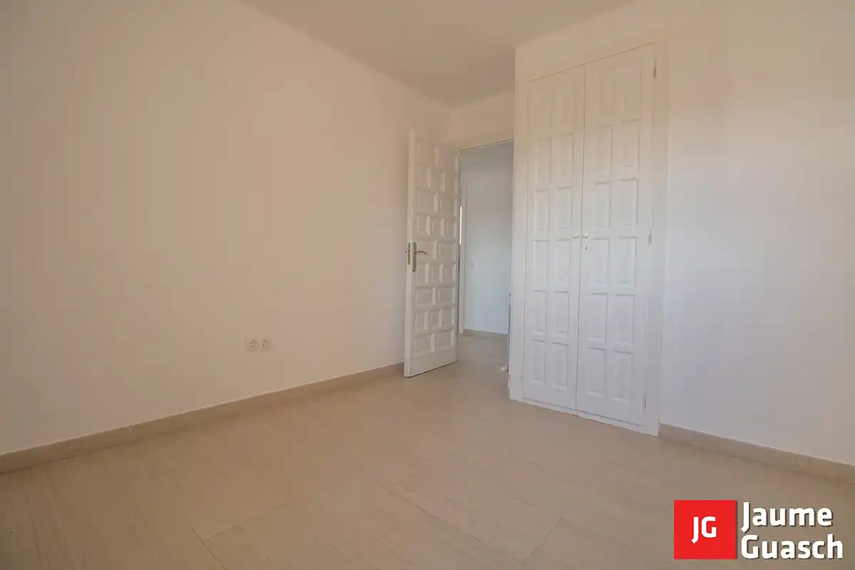 Schlafzimmer von Wohnung zum Verkauf in Torredembarra mit Heizung, Terrasse und Alarm