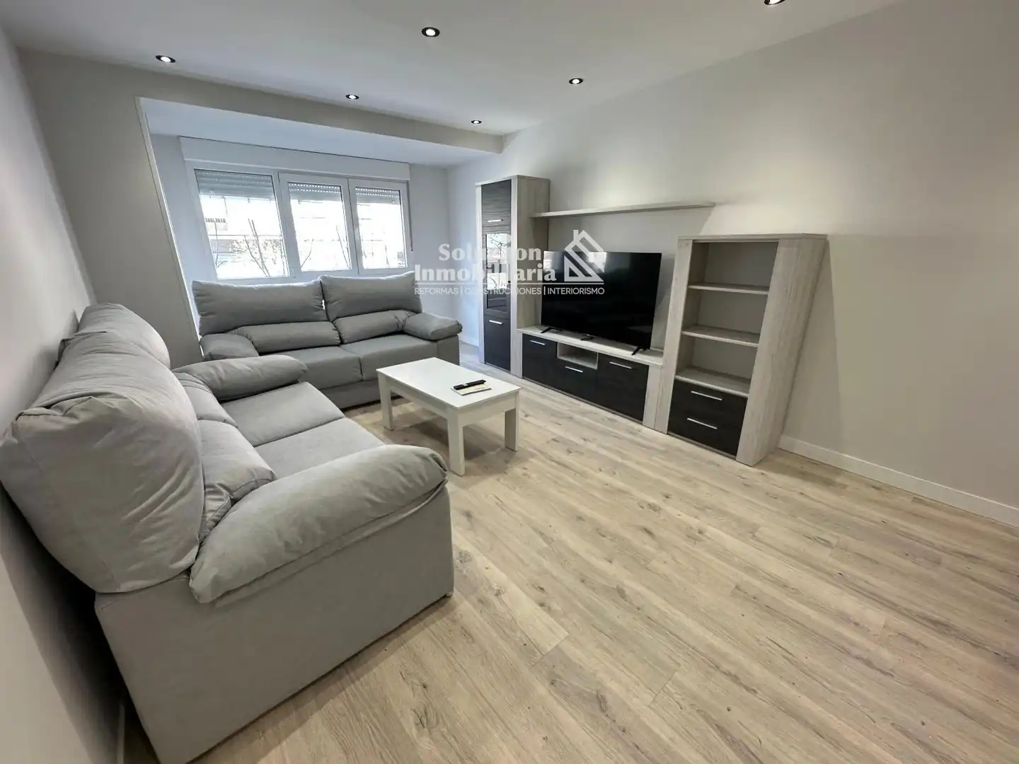 Wohnzimmer von Wohnung zur Miete in Salamanca mit Heizung, Terrasse und Möbliert
