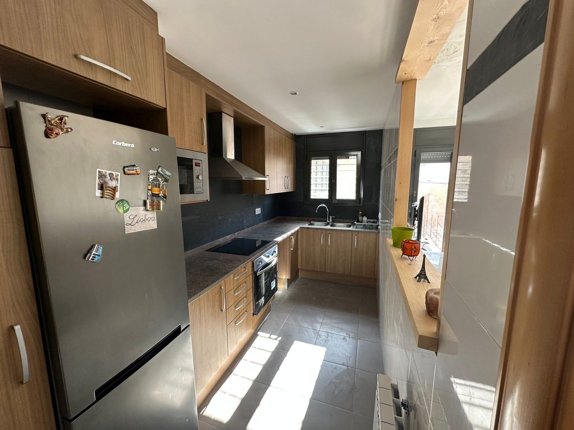 Cuina de Dúplex en venda en Torelló amb Calefacció, Terrassa i Balcó