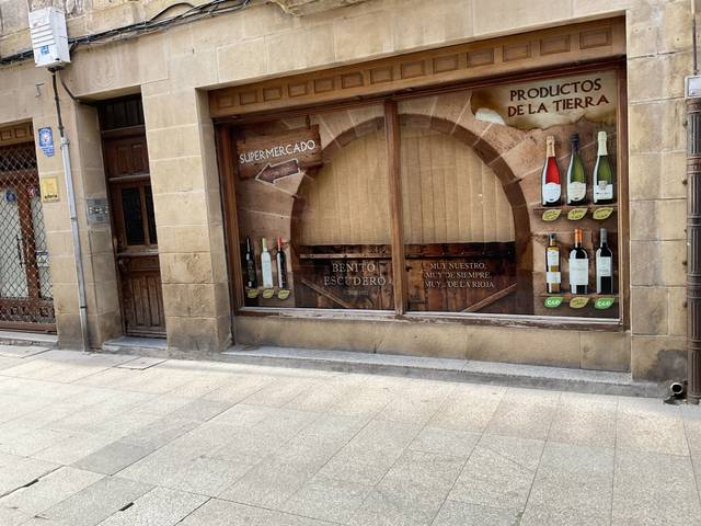Local comercial en Alquiler en Calle Pinar en Santo Domingo de la Calzada