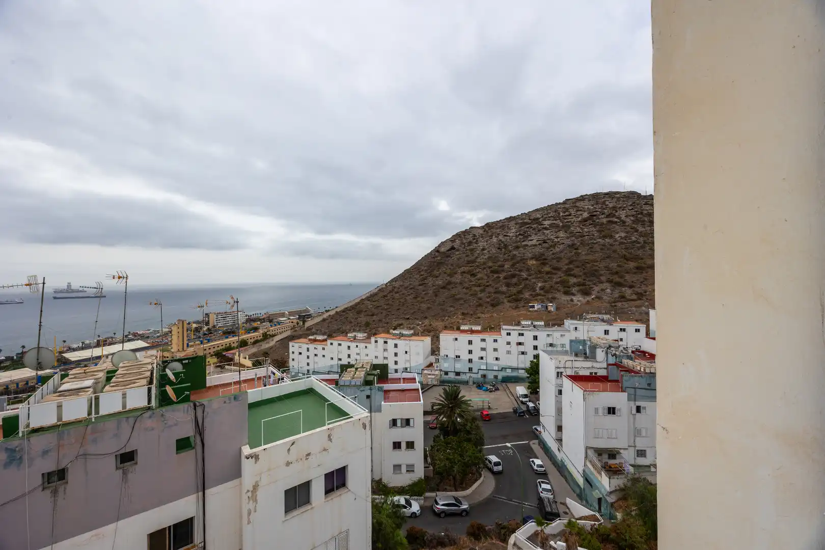 Vista exterior de Piso en venta en Las Palmas de Gran Canaria con Trastero
