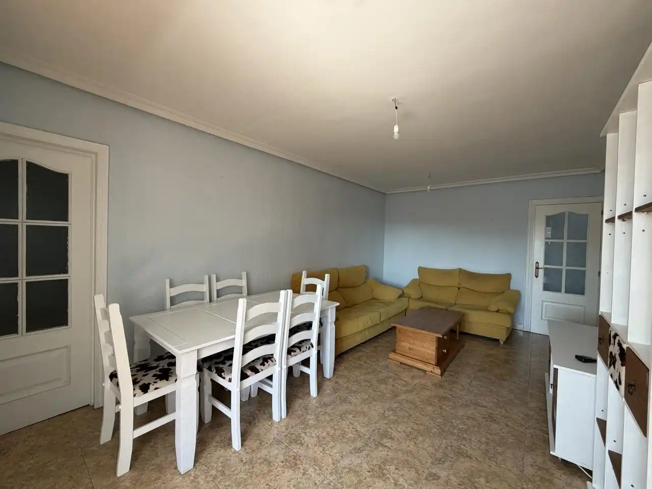 Sala de estar de Piso de alquiler en Fuenlabrada con Aire acondicionado, Calefacción y Terraza