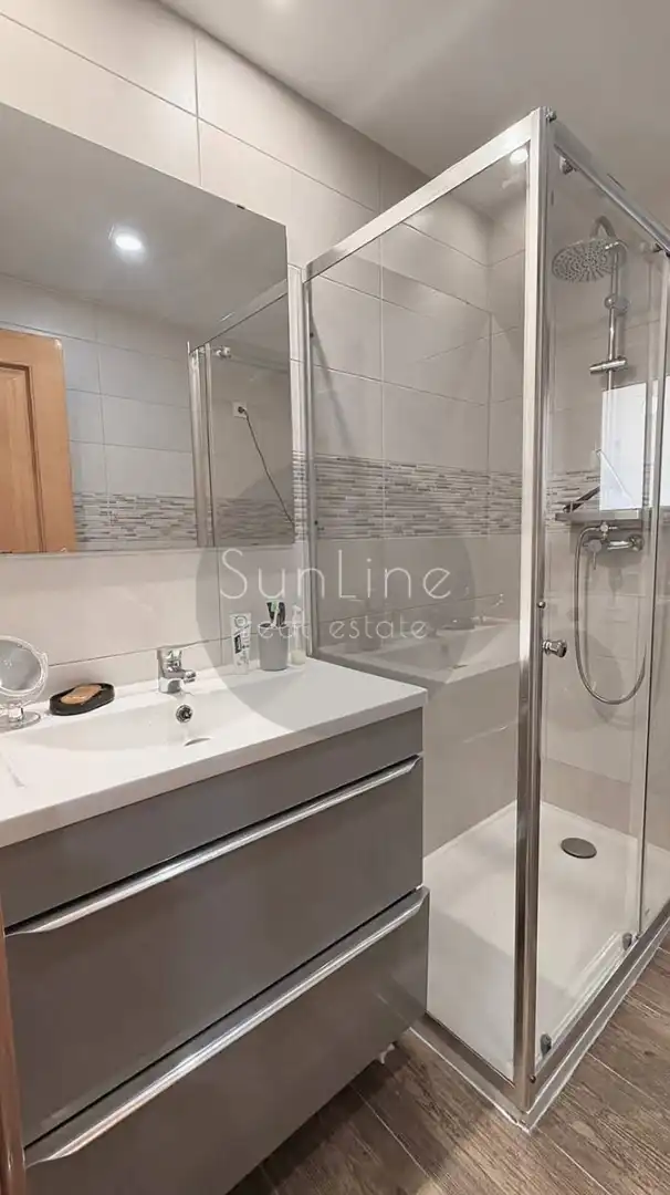 Bathroom of Flat for rent in Valencia  with Air Conditioner, Furnished and Balcony