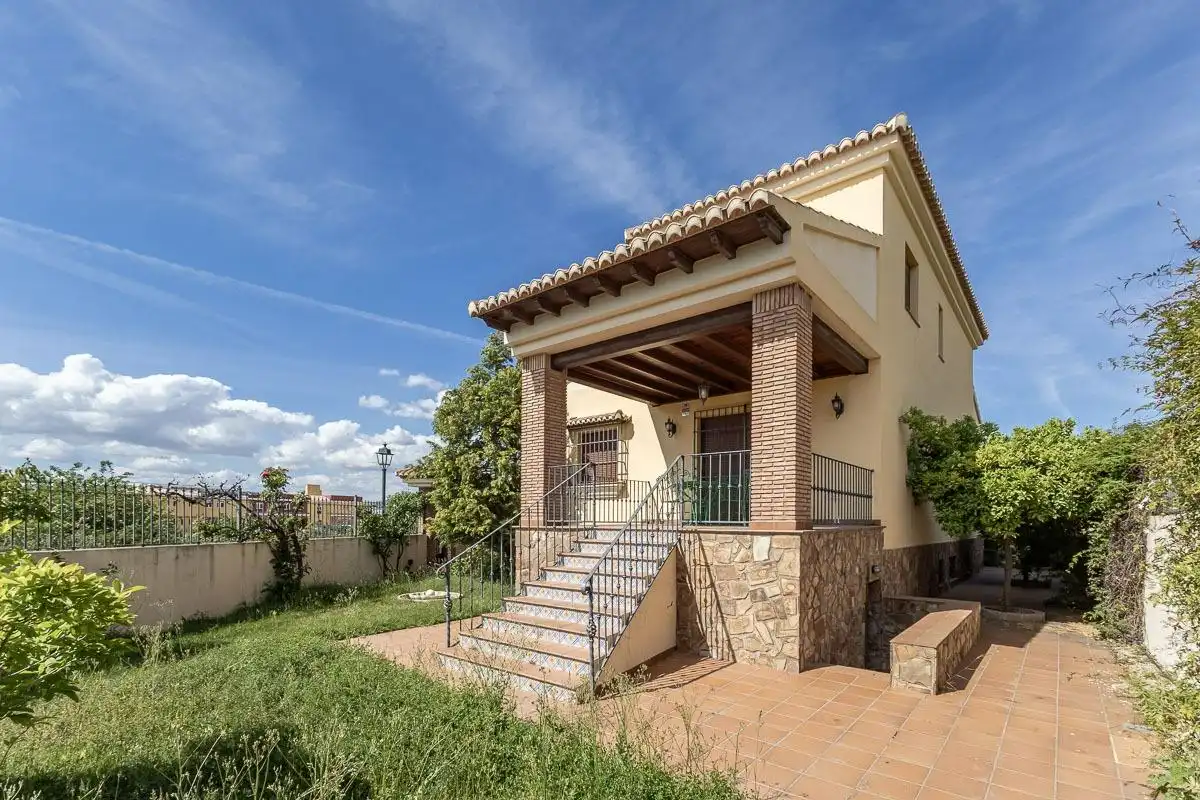 Vista exterior de Casa o chalet en venta en Cájar con Calefacción, Jardín privado y Terraza