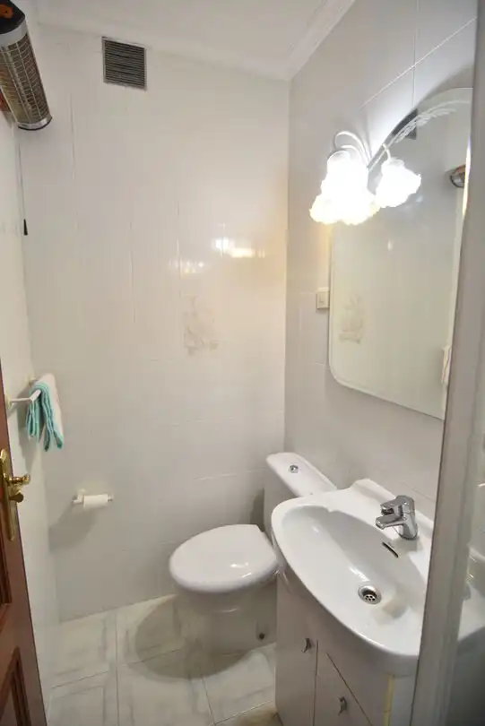 Bathroom of Flat for sale in Eibar  with Heating, Furnished and Balcony