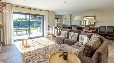 Casa de lujo de 333 m2 con vistas en venta en Puigcerdà
