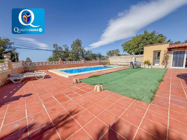 Casa-chalet en Venta en Valle del Sol