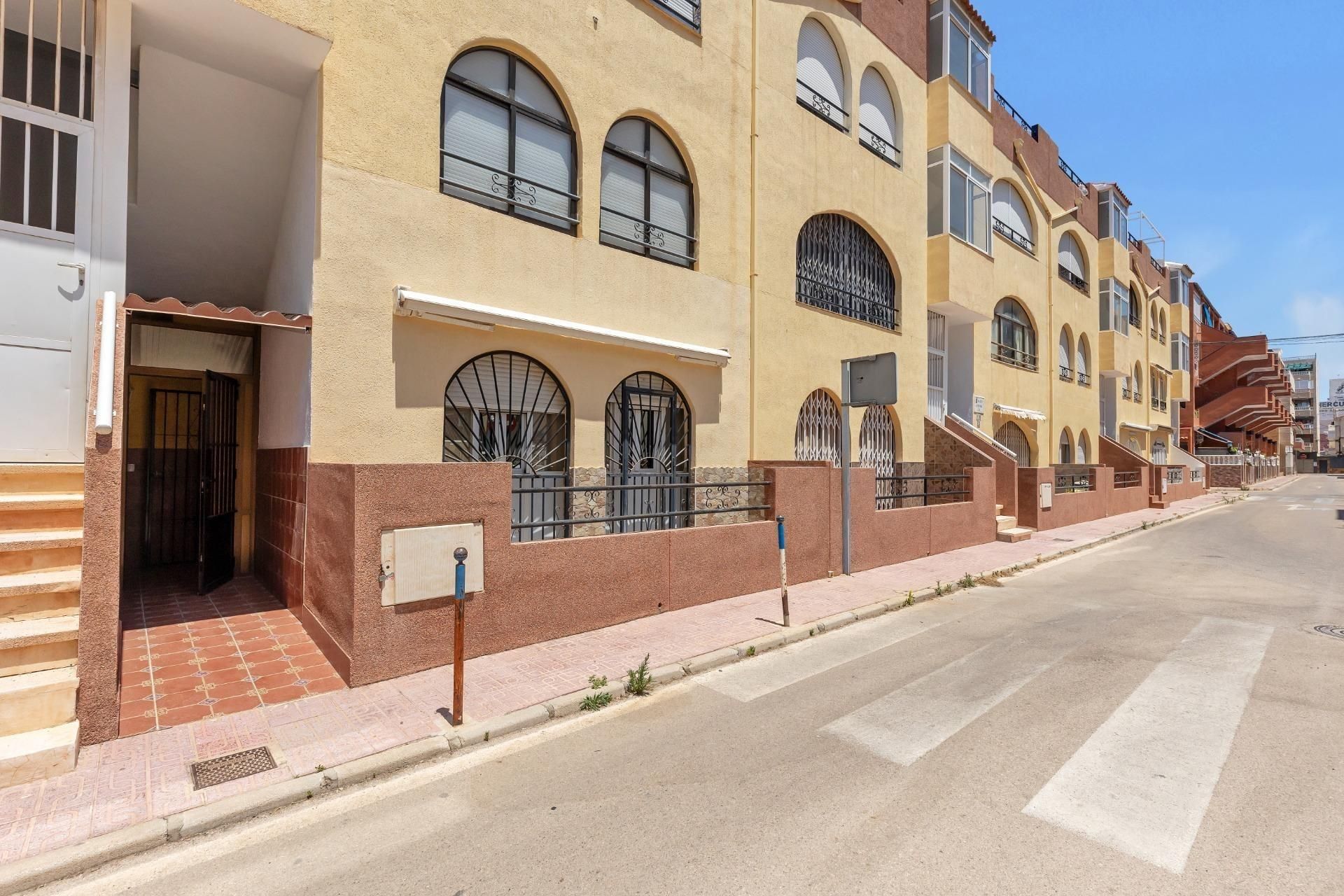 Exterior view of Apartment for sale in Torrevieja