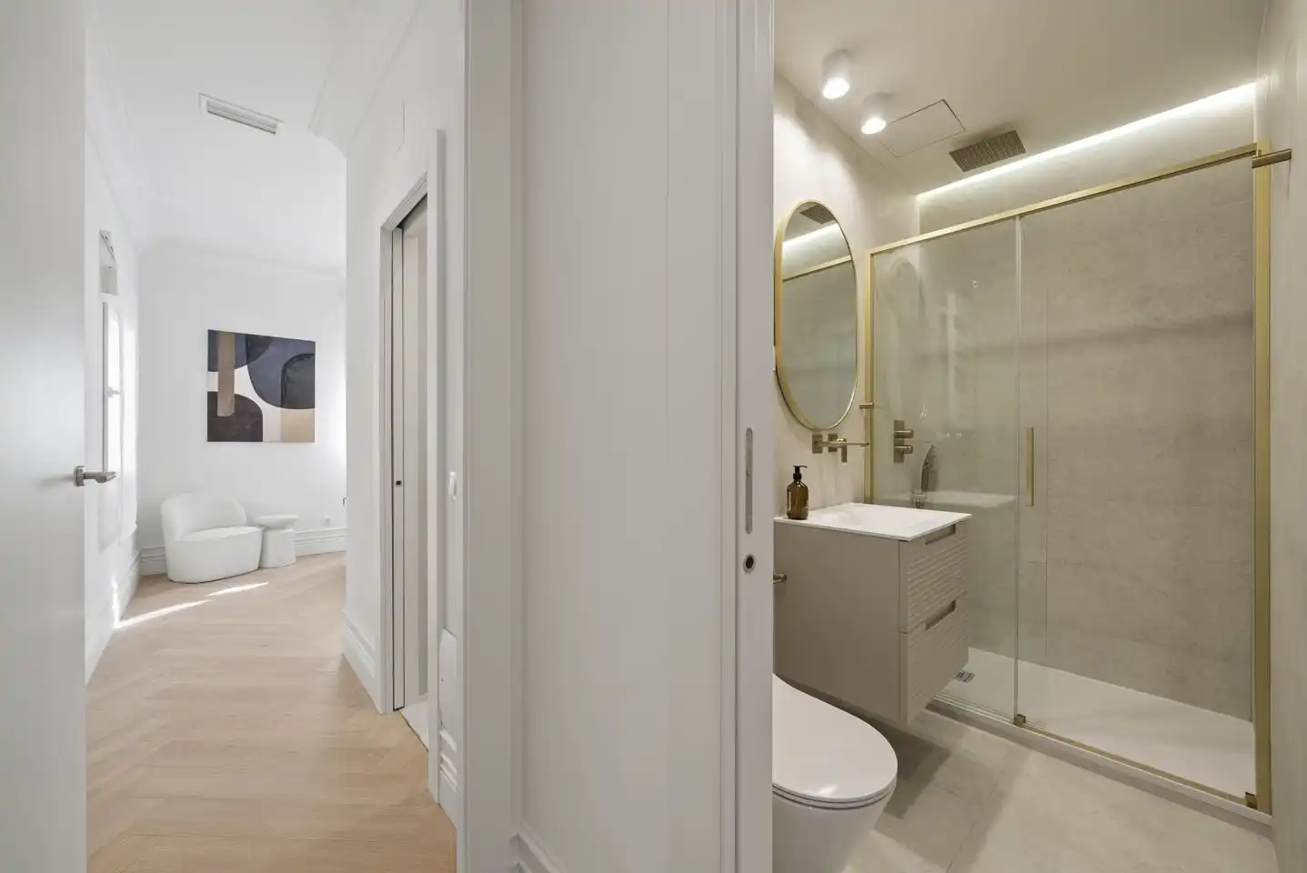 Bathroom of Flat for sale in Madrid  with Air Conditioner, Heating and Furnished