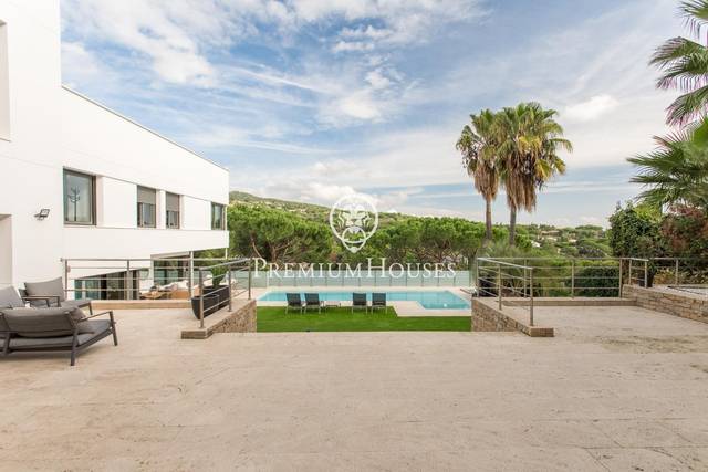 Casa-chalet en Alquiler en Rocaferrera