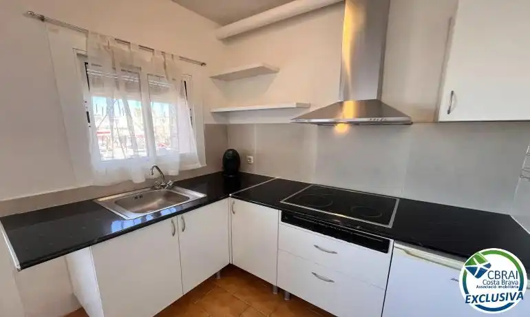 Apartament amb terrassa en venda a Carrer Badia-Gran Reserva
