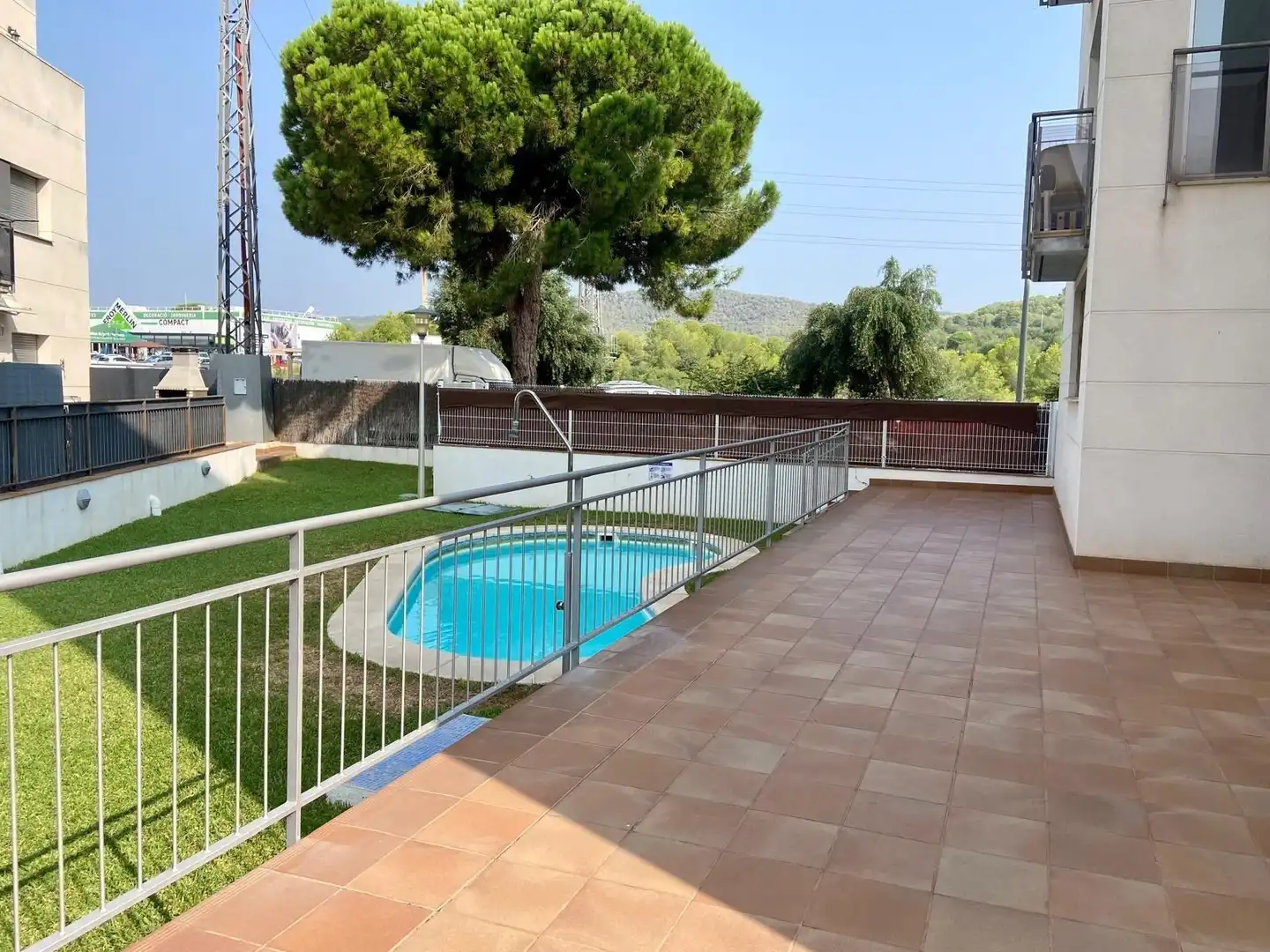 Swimming pool of Attic for sale in El Vendrell  with Air Conditioner, Heating and Private garden