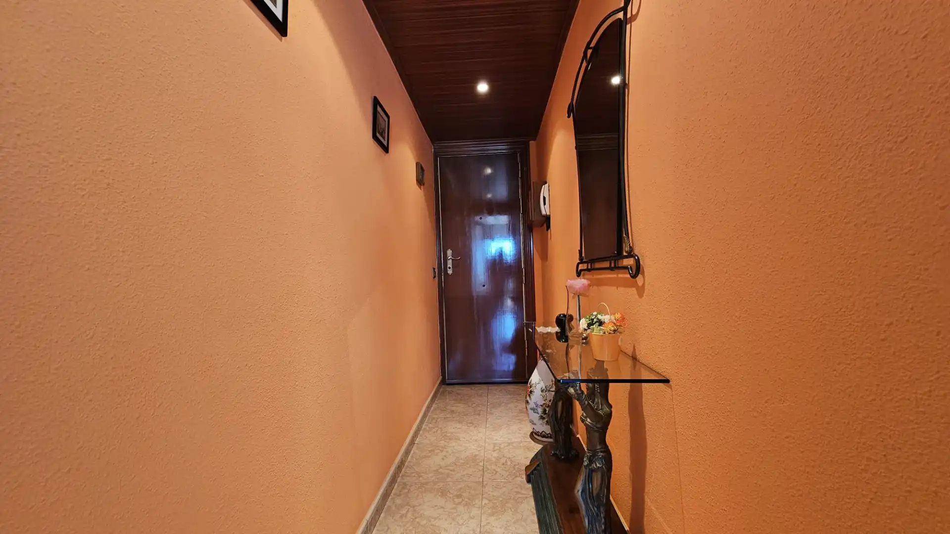 Piso en venta en Rubí con Calefacción, Horno y Balcón