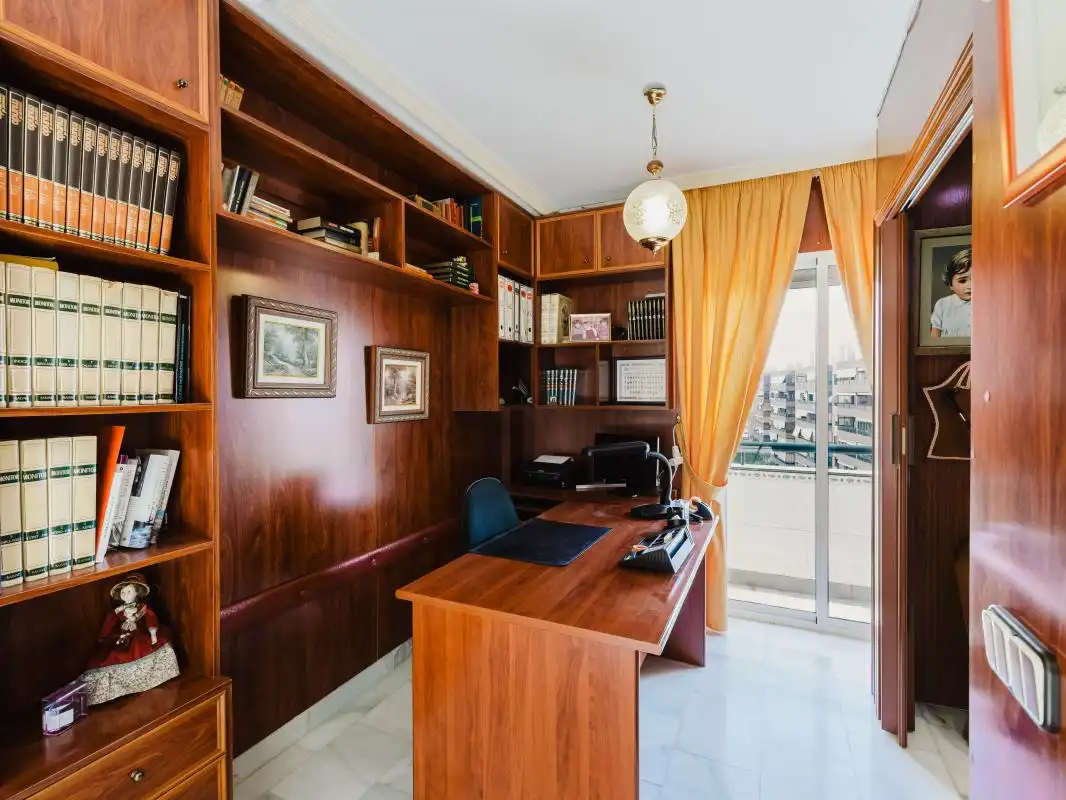 Ático en venta en Málaga con Aire acondicionado, Calefacción y Jardín privado