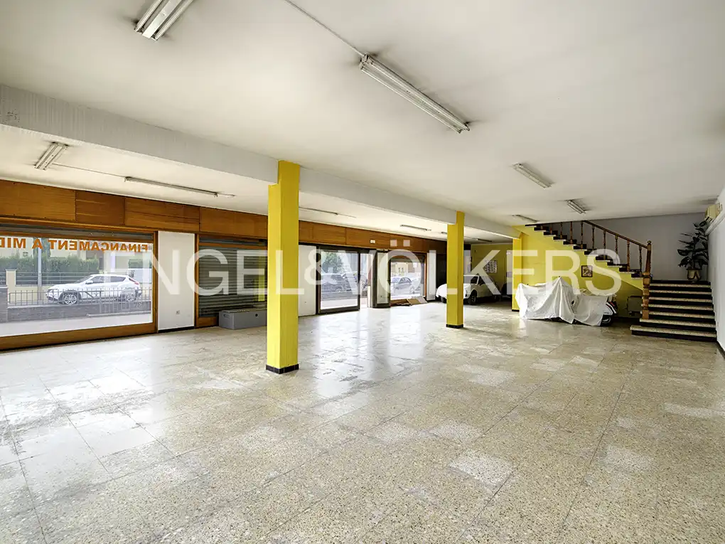 Local comercial en venta en Vilamalla, imagen 8