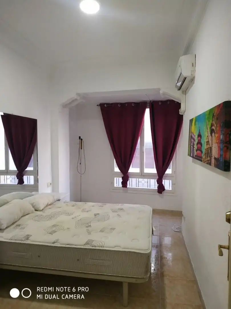 Schlafzimmer von Wohnung zur Miete in Alicante / Alacant mit Möbliert
