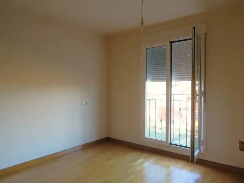 Habitación de Casa o chalet en venta en Chozas de Abajo con Calefacción, Jardín privado y Trastero