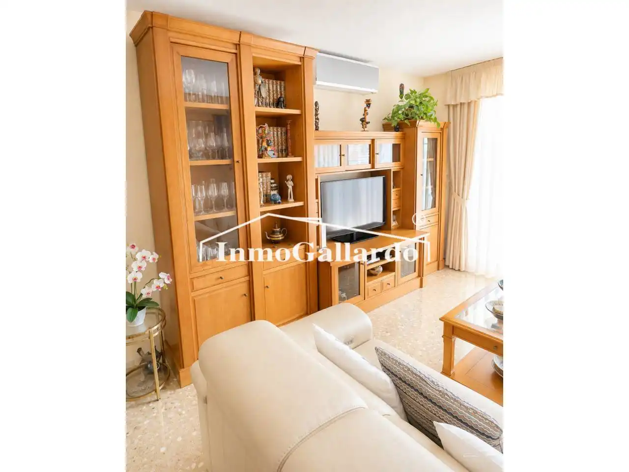 Sala de estar de Piso de alquiler en Málaga con Aire acondicionado, Terraza y Amueblado