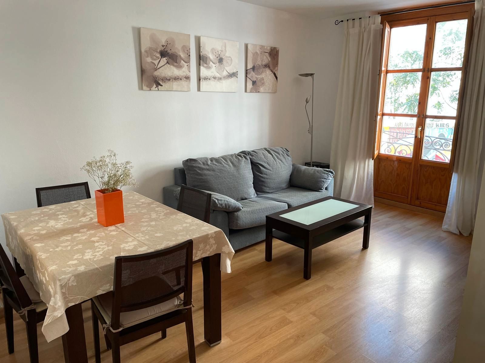 Living room of Apartment to rent in  Zaragoza Capital  with Air Conditioner, Heating and Parquet flooring