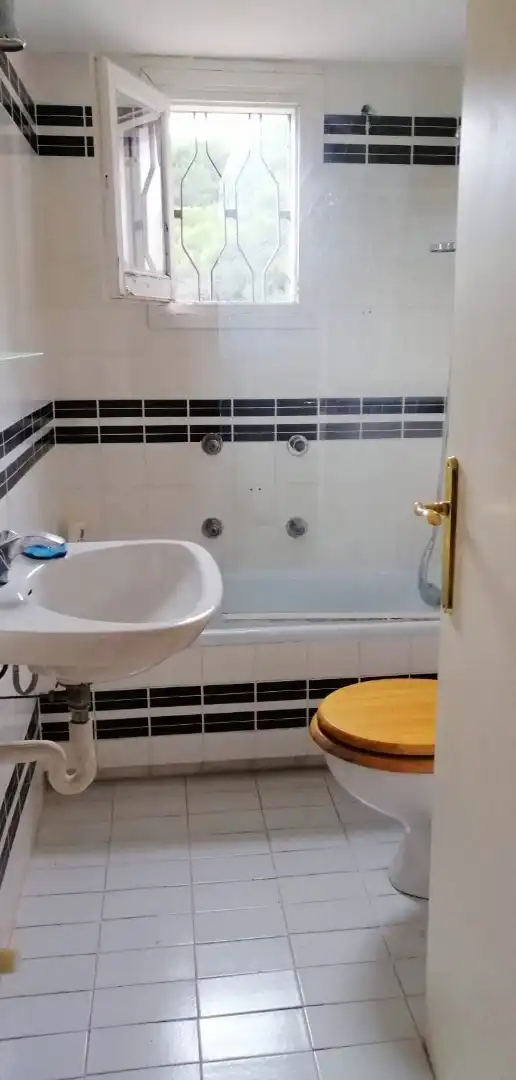 Bathroom of Houses for sale in La Llacuna  with Heating, Private garden and Parquet flooring