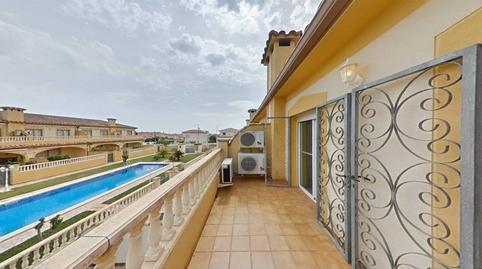 Photo 3 of Single-family semi-detached for sale in Calle Princep D´espanya, Passeig Marítim, Mont-roig del Camp