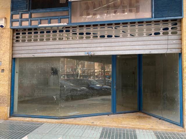 Local comercial en Venta en Principe De Asturias en Alameda