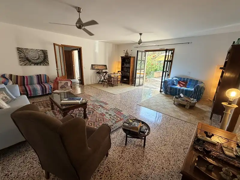 Sala d'estar de Casa o xalet en venda en Llucmajor amb Jardí privat, Terrassa i Traster