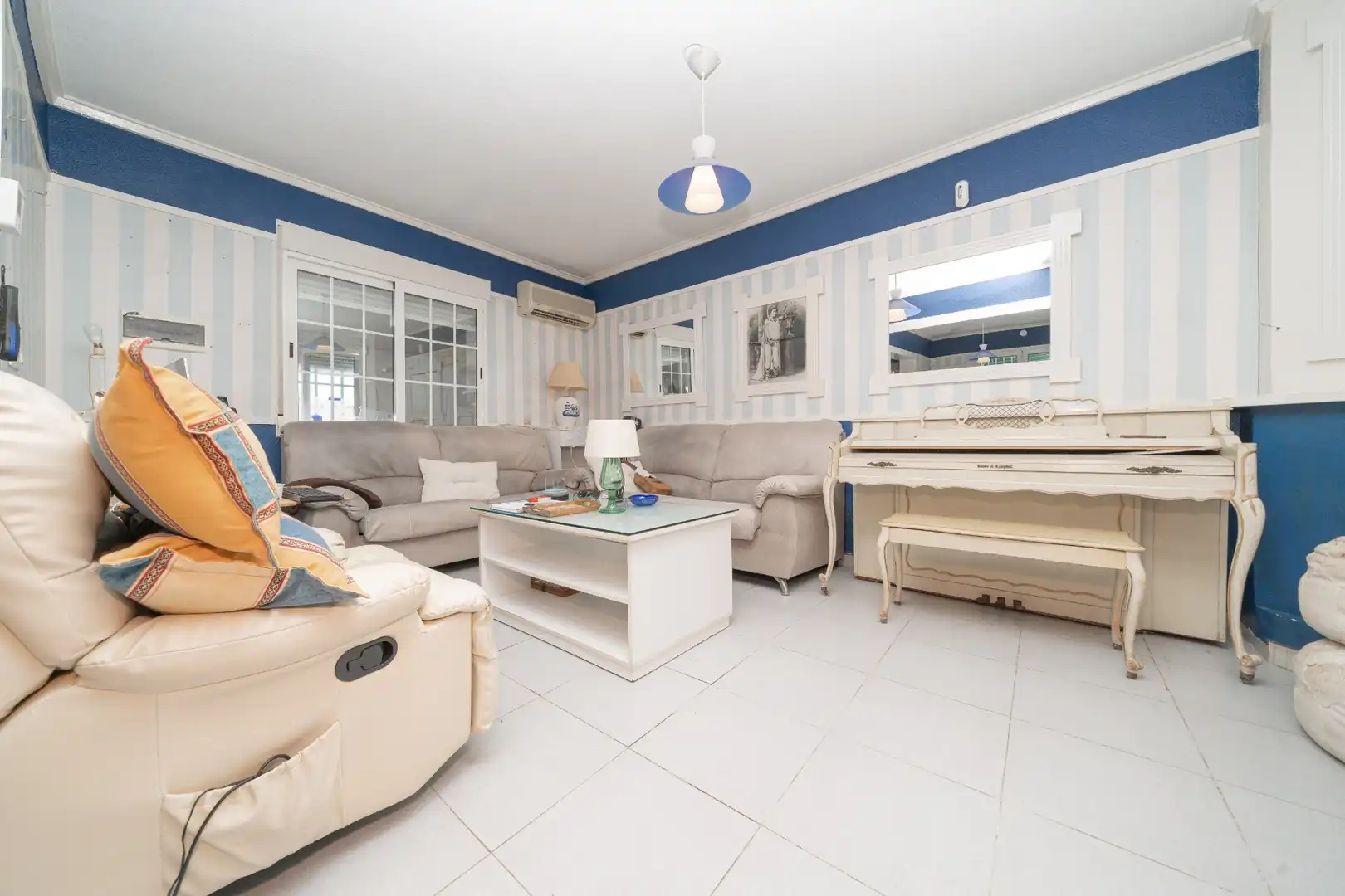 Terraced house with pool for sale in Santiago de la Ribera, imagen 3