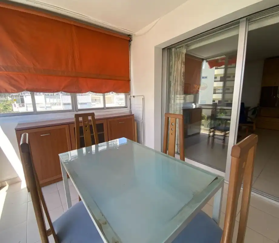 Menjador de Pis en venda en Marbella amb Terrassa, Moblat i Forn