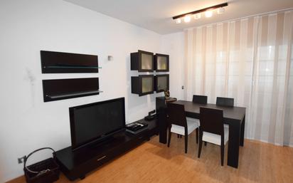 Living room of Flat for sale in  Madrid Capital  with Heating and Terrace