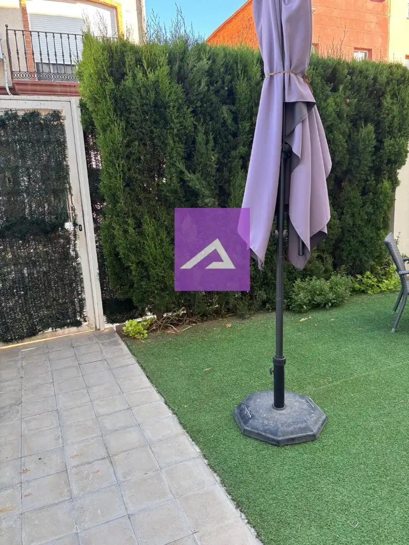 Terrassa de Casa adosada en venda en Sueca amb Aire condicionat, Jardí privat i Terrassa