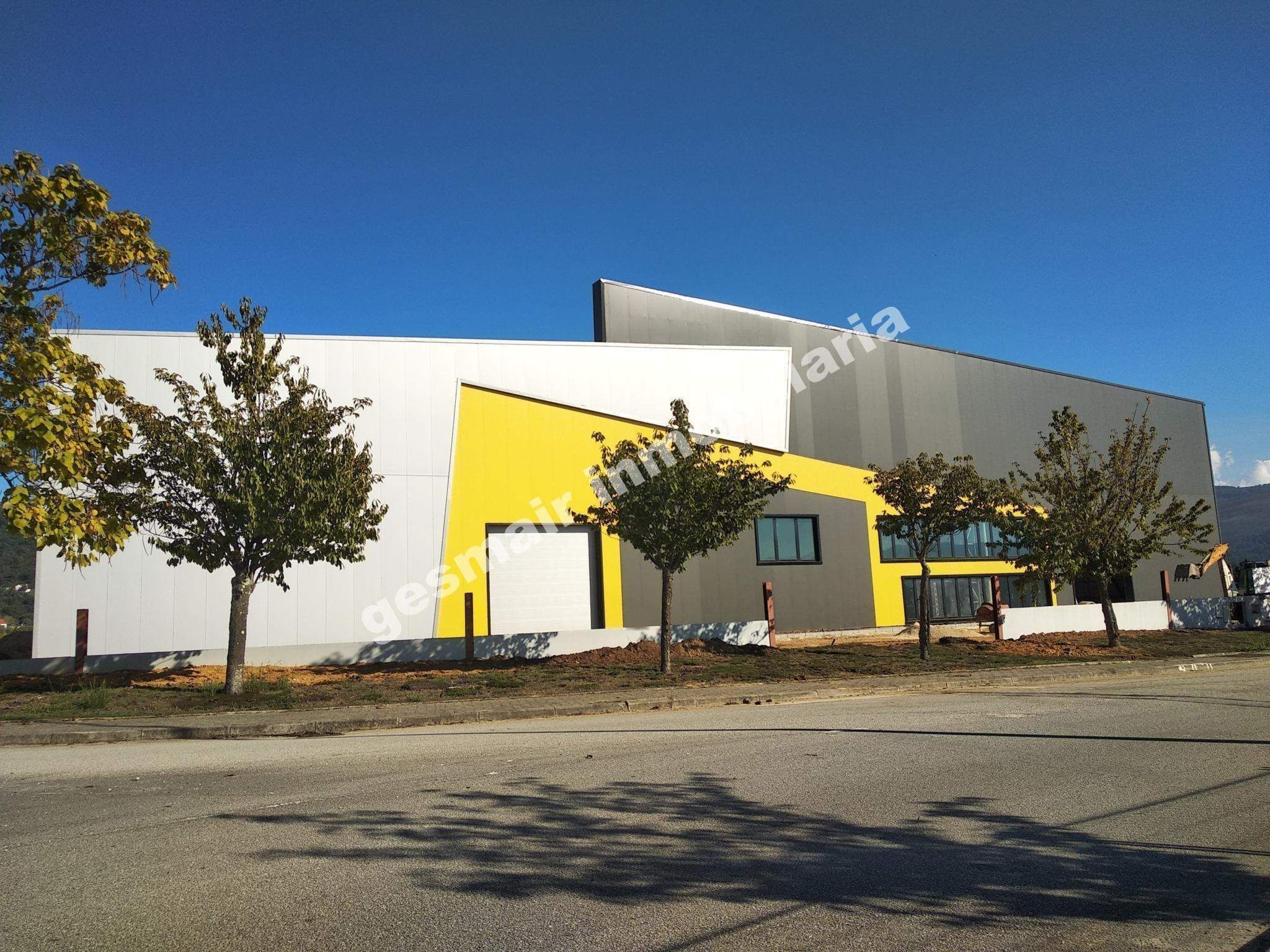 Exterior view of Industrial buildings for sale in Tui